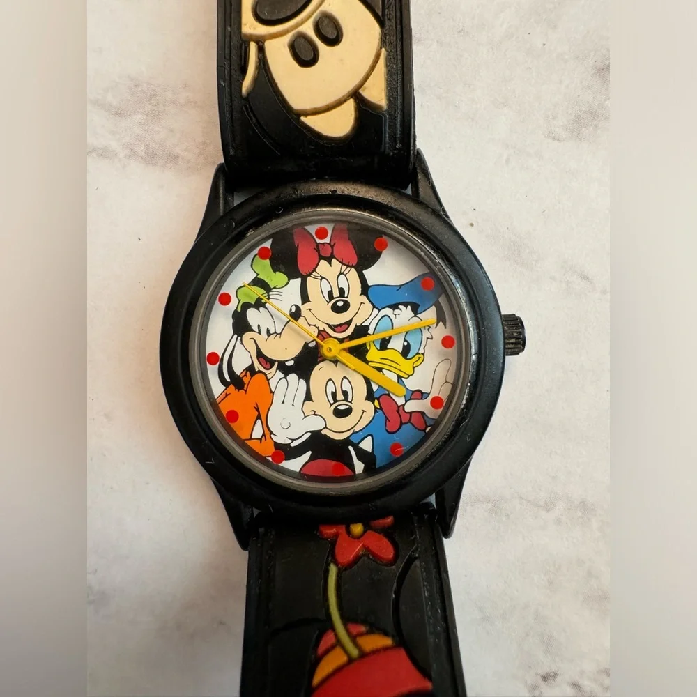 Vintage Mickey Mouse & Friends Disney Time Works Watch w/Rubber Band